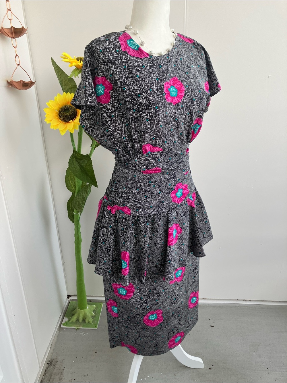 Vintage 80s Black & White Polka Dot & Hot Pink Floral Bodycon Peplum Midi Dress